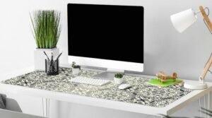 Biurko z podkładką